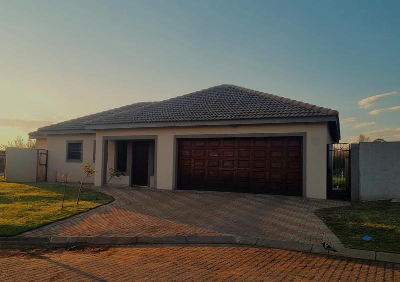 2 Bedroom Property for Sale in Van Der Hoff Park North West
